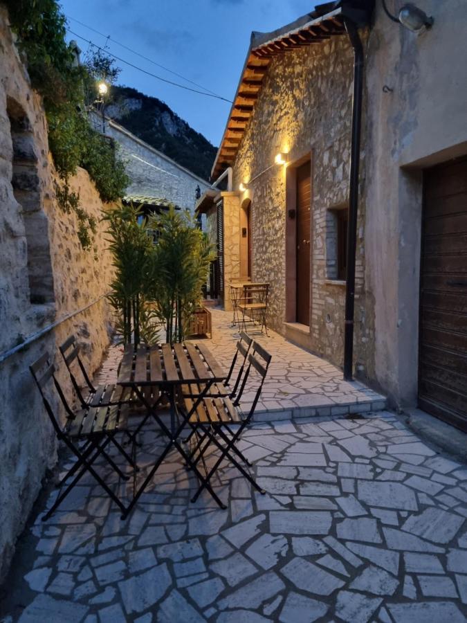 Alloggio Rurale Ferentillo Hotel ภายนอก รูปภาพ